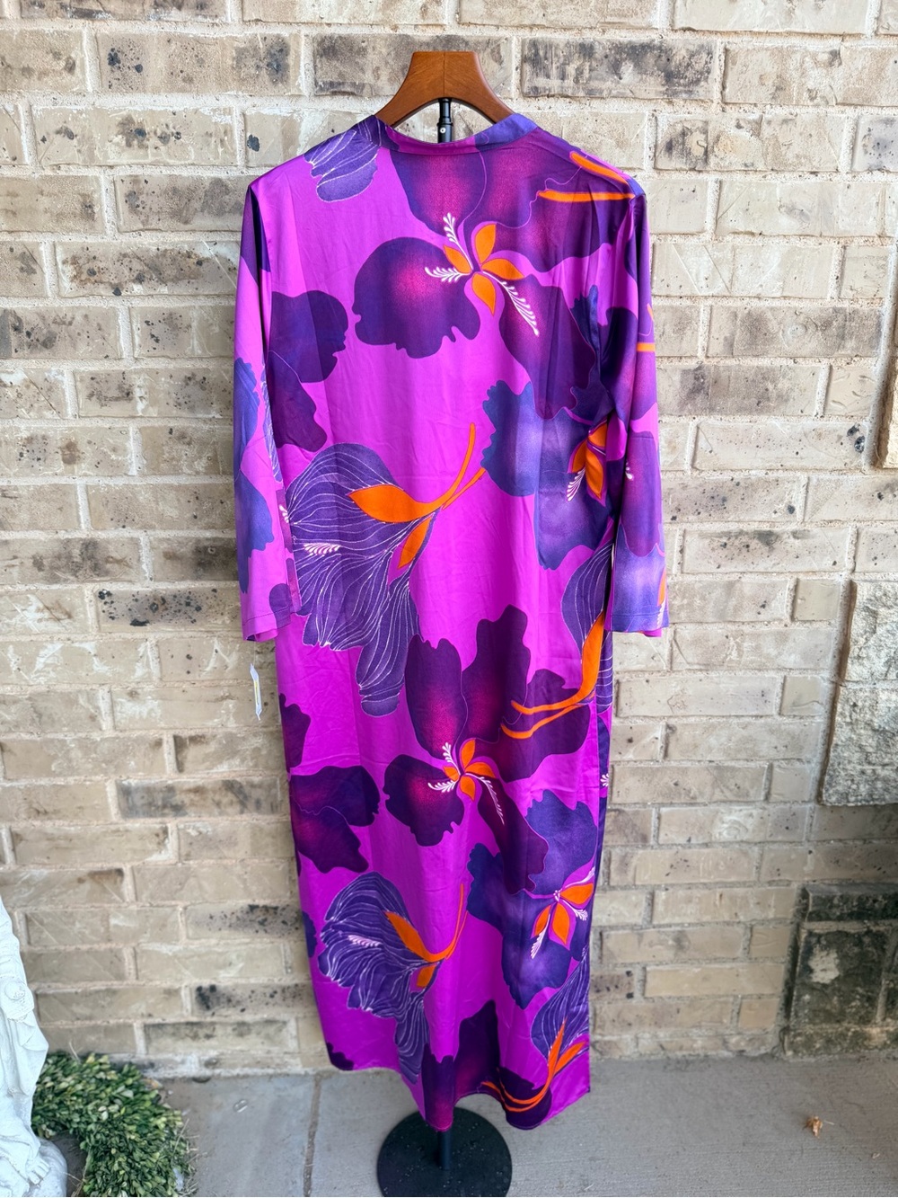 Natori Majestic Orchid Caftan Size Medium NWT - Picture 7 of 12